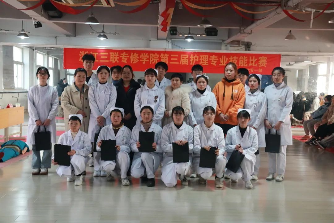 1663340599411286.jpg 640.jpg